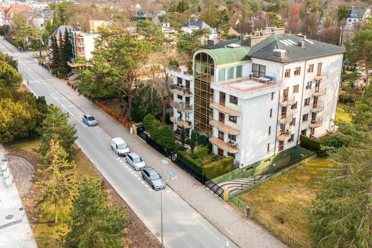 Apartament 44 - Zeromskiego ชวีโนวิชแจ ภายนอก รูปภาพ